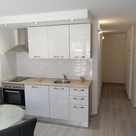 Apartment Leptir Podstrana Kültér fotó
