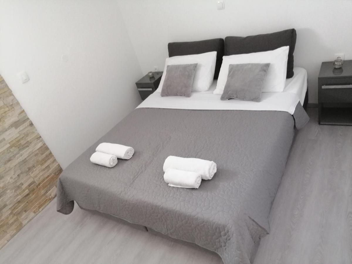 Apartment Leptir Podstrana Kültér fotó
